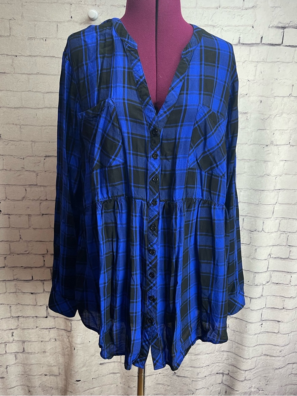 Torrid size 2 black and blue plaid babydoll tunic